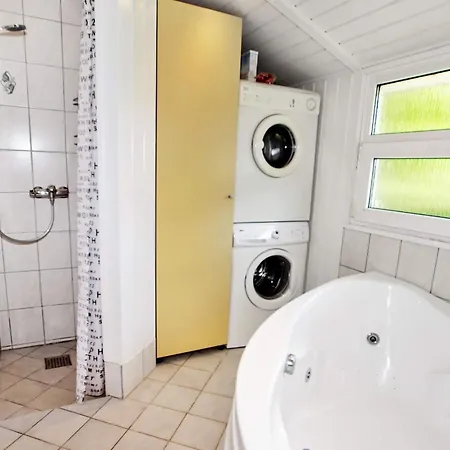 7 Person In Hemmet-by Traum 度假居 *